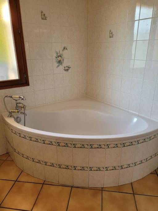 Grand Gites 6 Personnes Uriage Chamrousse Grenoble Revel  Extérieur photo